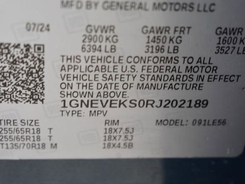 Used 2024 Chevrolet Traverse LS image 36