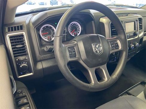 Used 2022 RAM 1500 Classic SLT image 15