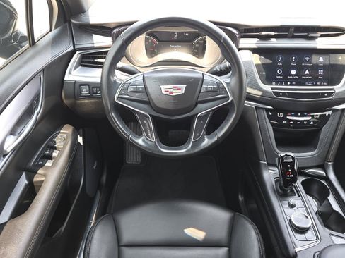 Certified 2023 Cadillac XT5 Luxury FWD image 14