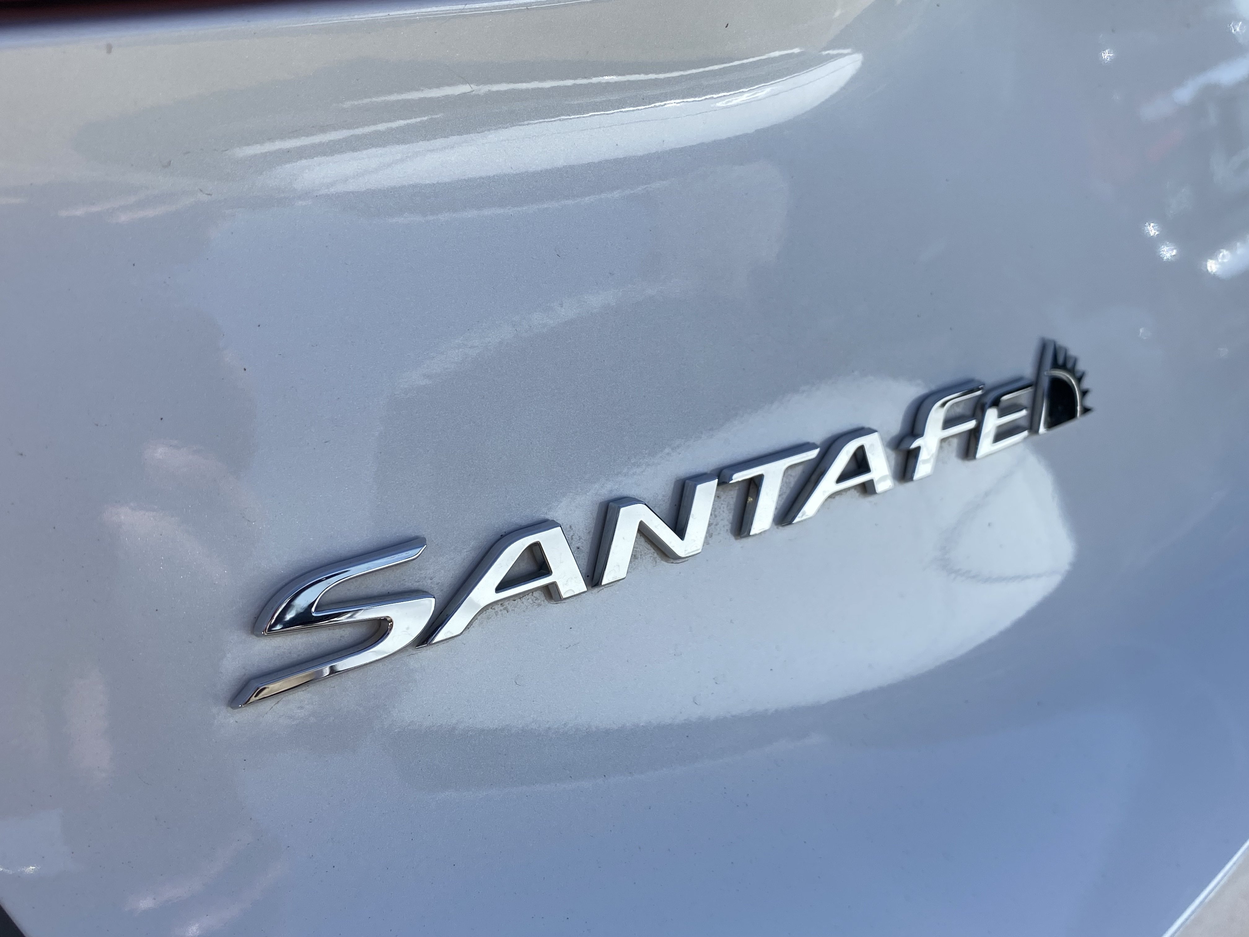 Used 2020 Hyundai Santa Fe SEL FWD image 8