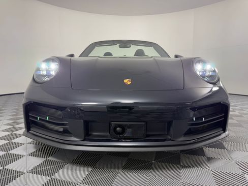 Used 2025 Porsche 911 Carrera image 6