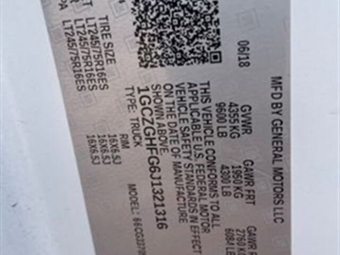 Used 2018 Chevrolet Express 3500 Extended w/ Driver Convenience Package image 15