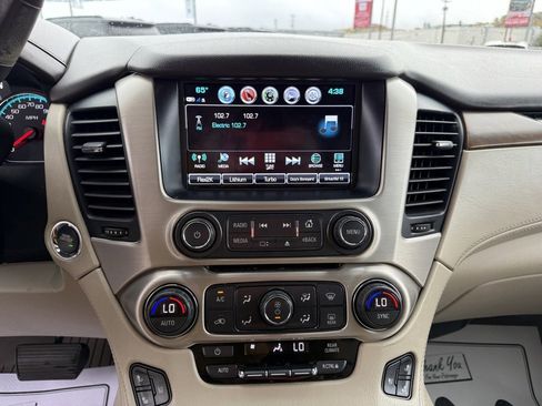 Used 2019 GMC Yukon XL Denali w/ Denali Ultimate Package image 22