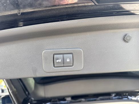 Certified 2025 Nissan Murano Platinum w/ Cargo Package image 32