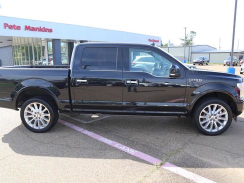 Used 2019 Ford F150 Limited image 2