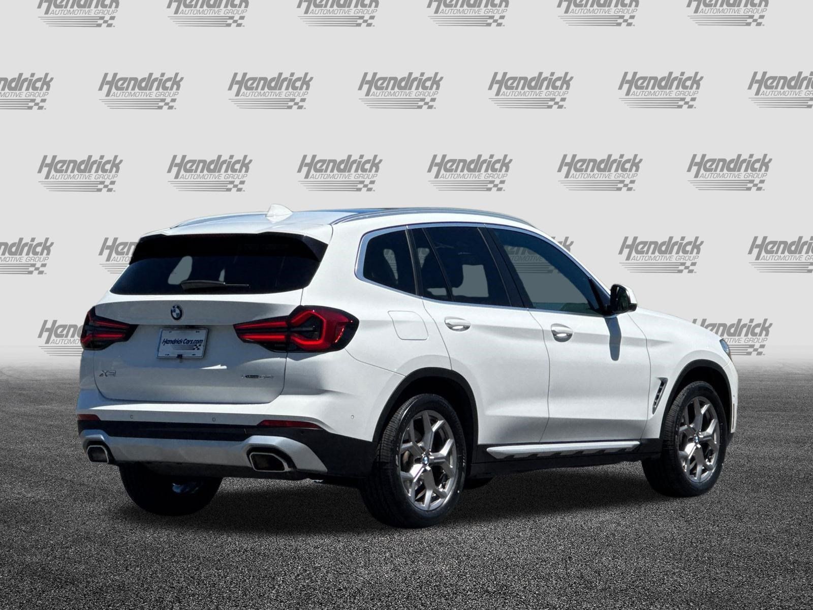 Used 2023 BMW X3 xDrive30i w/ Premium Package AWD/4WD image 5