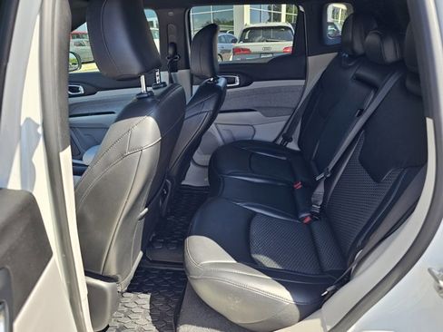 Used 2023 Jeep Compass Latitude w/ Convenience Group image 31