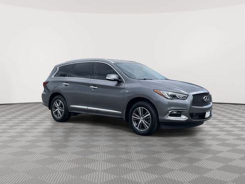 Used 2019 INFINITI QX60 Luxe w/ Essential Package AWD/4WD image 2