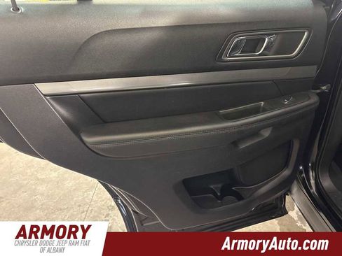 Used 2019 Ford Explorer XLT w/ Equipment Group 202A image 19