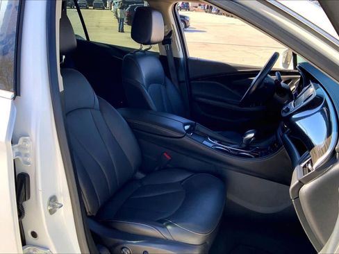Used 2018 Buick Envision Essence image 8