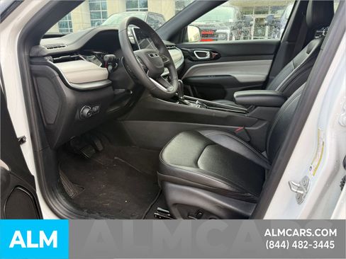 Used 2025 Jeep Compass Limited AWD/4WD image 14