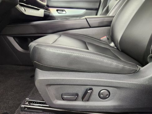 Certified 2025 Nissan Murano SL AWD/4WD image 13