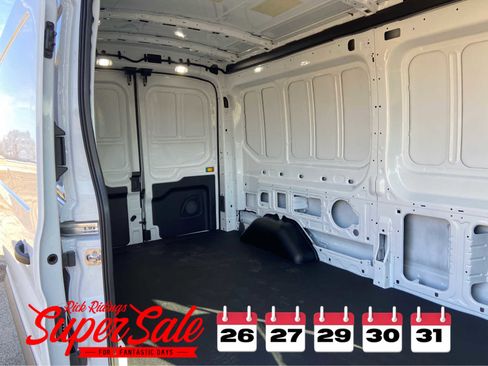 New 2025 Ford Transit 250 148 Medium Roof image 15