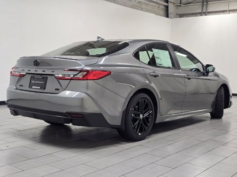 New 2026 Toyota Camry Hybrid image 15