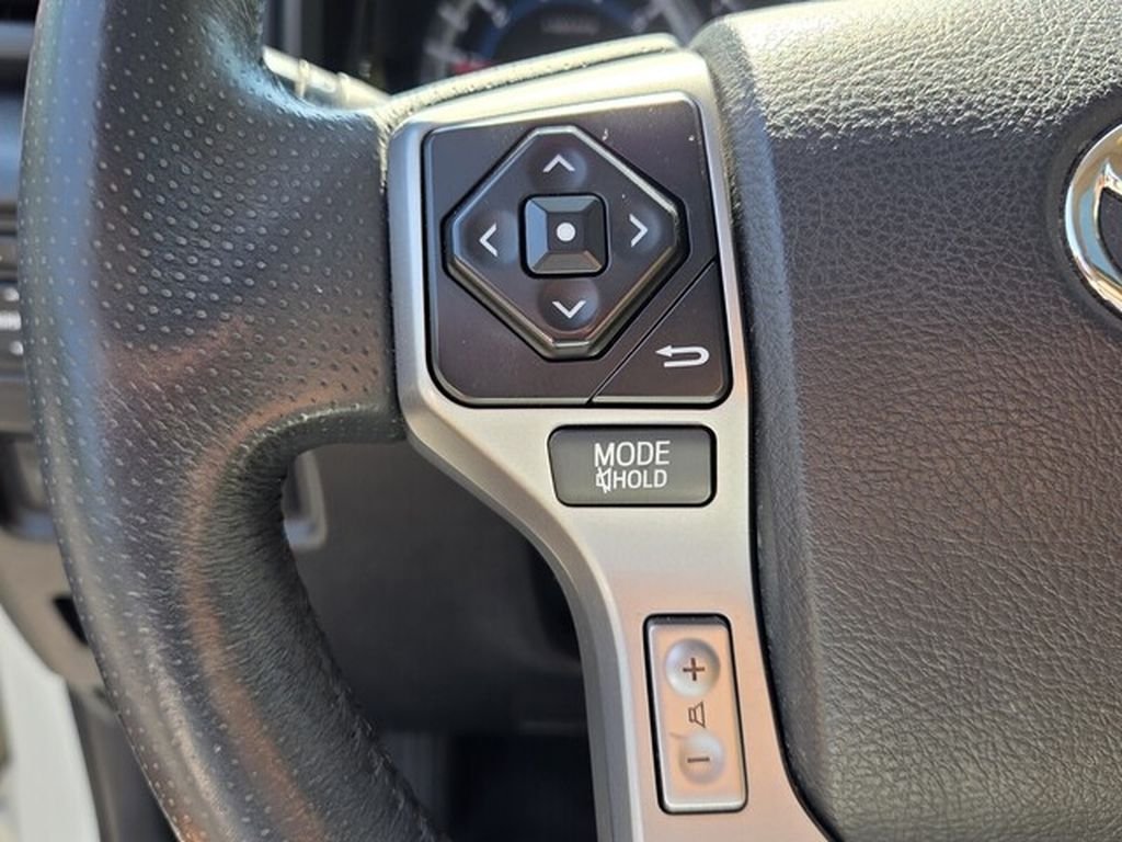 Used 2018 Toyota 4Runner Limited RWD image 25
