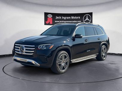 New 2026 Mercedes-Benz GLS 450 4MATIC