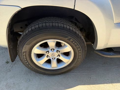 Used 2006 Toyota 4Runner Sport AWD/4WD image 30