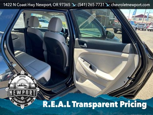 Used 2019 Hyundai Tucson SE AWD/4WD image 25