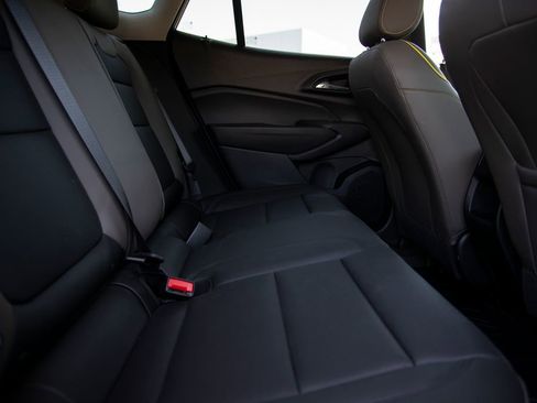 New 2026 Chevrolet Trax ACTIV w/ Driver Confidence Package FWD image 13