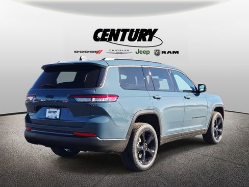 New 2026 Jeep Grand Cherokee L Limited image 3