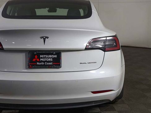 Used 2022 Tesla Model 3 Long Range image 17