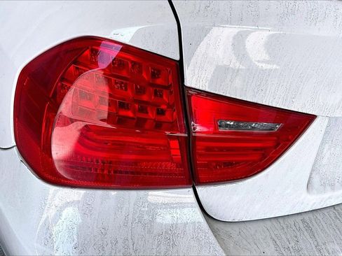 Used 2011 BMW 328i Sedan image 13