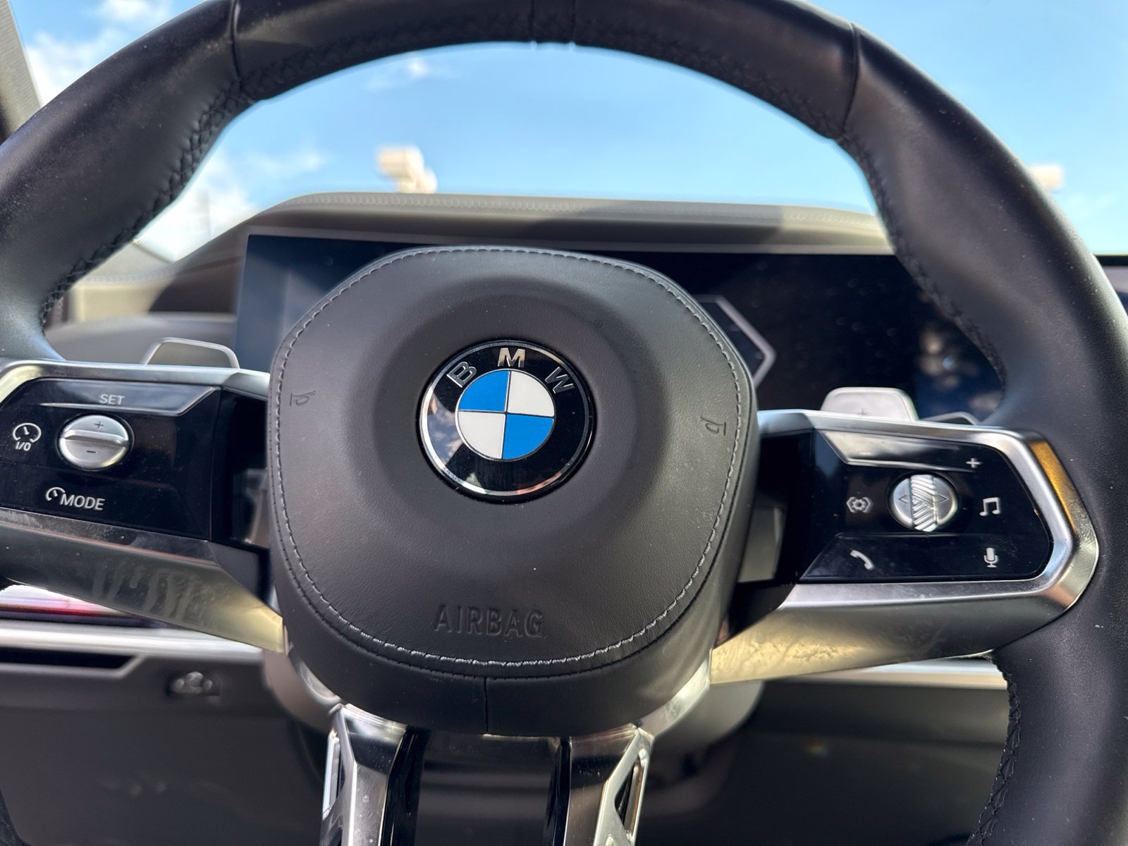 Certified 2024 BMW 740i w/ Executive Package RWD image 16