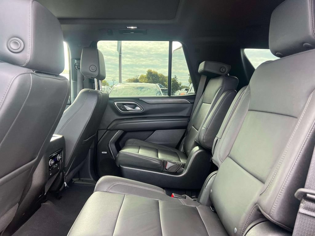 Used 2023 Chevrolet Tahoe LT w/ LT Signature Plus Package AWD/4WD image 13