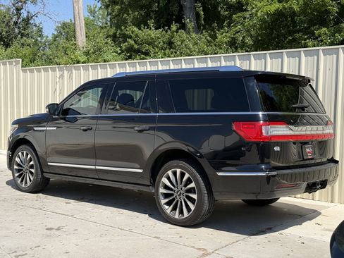 Used 2020 Lincoln Navigator L Reserve RWD image 7