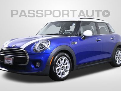 Used 2019 MINI Cooper 4-Door Hardtop w/ Storage Package