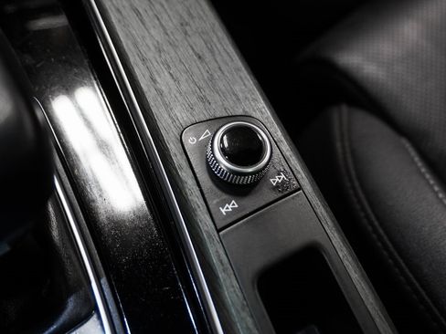 Used 2023 Audi A4 2.0T Premium Plus image 30