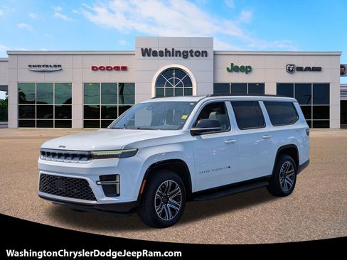 New 2026 Jeep Grand Wagoneer L 4WD image 1