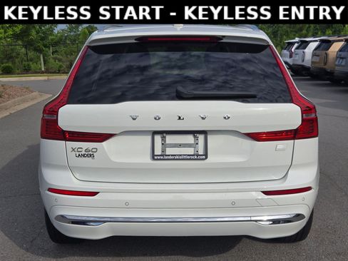 Used 2022 Volvo XC60 T8 Inscription Expression AWD/4WD image 6
