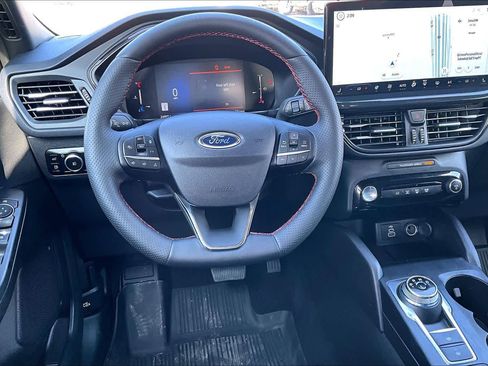 Certified 2025 Ford Escape ST-Line Elite w/ Tech Pack #1 image 6