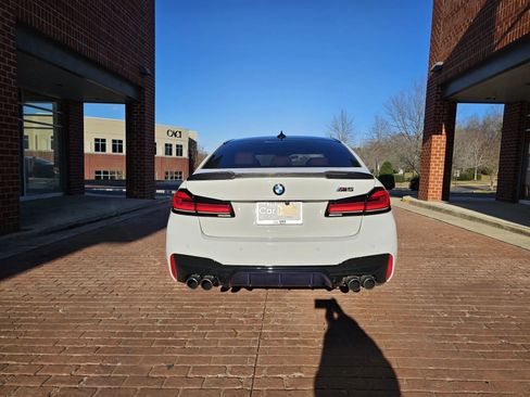 Used 2019 BMW M5 image 5