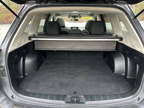 Used 2020 Subaru Forester Premium image 24