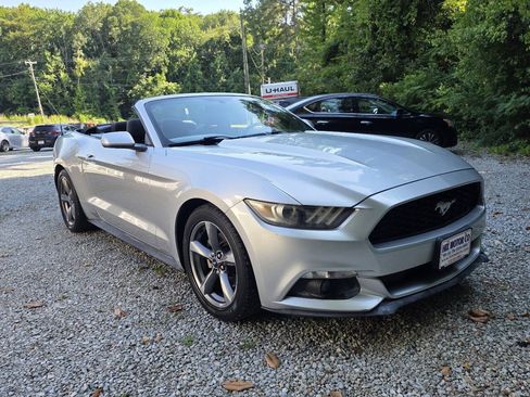 Used 2015 Ford Mustang Convertible w/ Equipment Group 051A RWD image 7