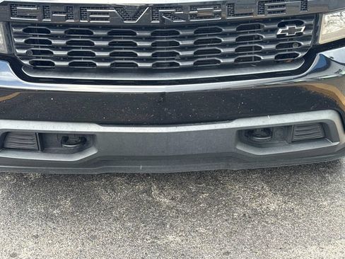 Used 2019 Chevrolet Silverado 1500 Custom w/ Custom Value Package RWD image 14