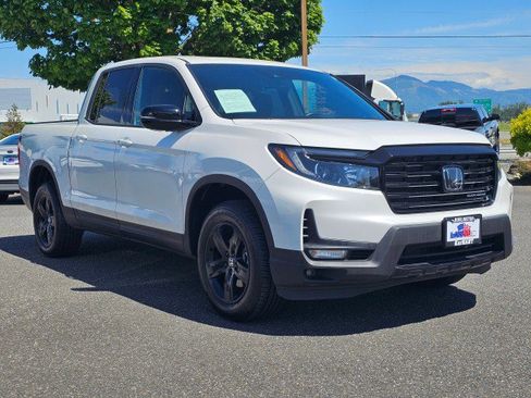 Used 2023 Honda Ridgeline Black Edition image 1