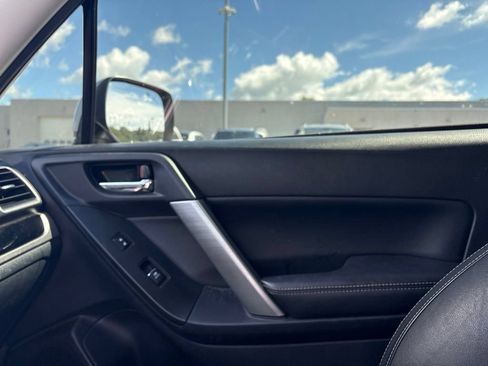 Used 2018 Subaru Forester 2.5i Limited AWD/4WD image 12