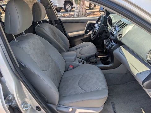 Used 2010 Toyota RAV4 2WD image 6