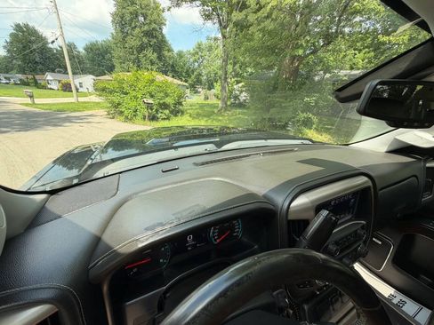 Used 2017 GMC Sierra 3500 Denali w/ Duramax Plus Package AWD/4WD image 48