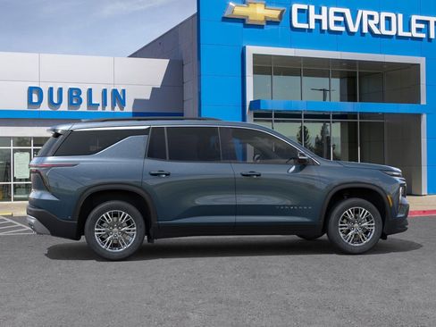 New 2026 Chevrolet Traverse LT image 6