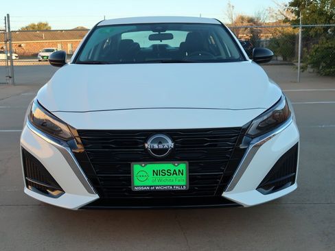 New 2025 Nissan Altima 2.5 S image 4