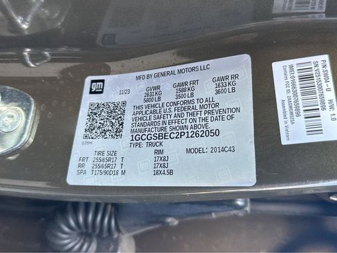 Used 2023 Chevrolet Colorado W/T image 39