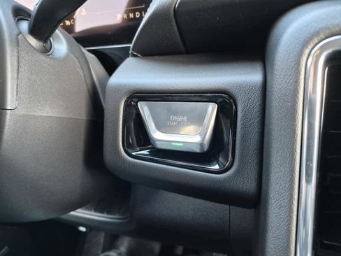 New 2026 GMC Yukon Denali w/ Sun & Power Step Package image 21