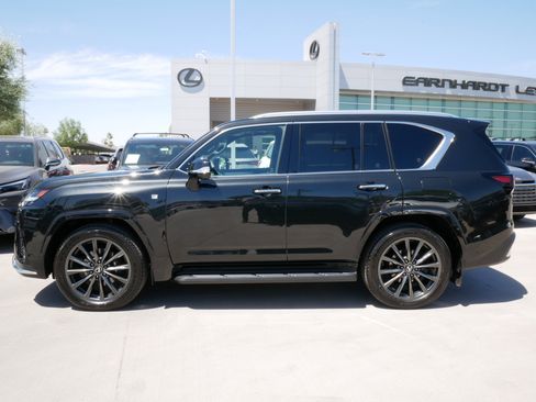 Used 2026 Lexus LX 600 F Sport w/ Accessory Package (Z1) AWD/4WD image 3