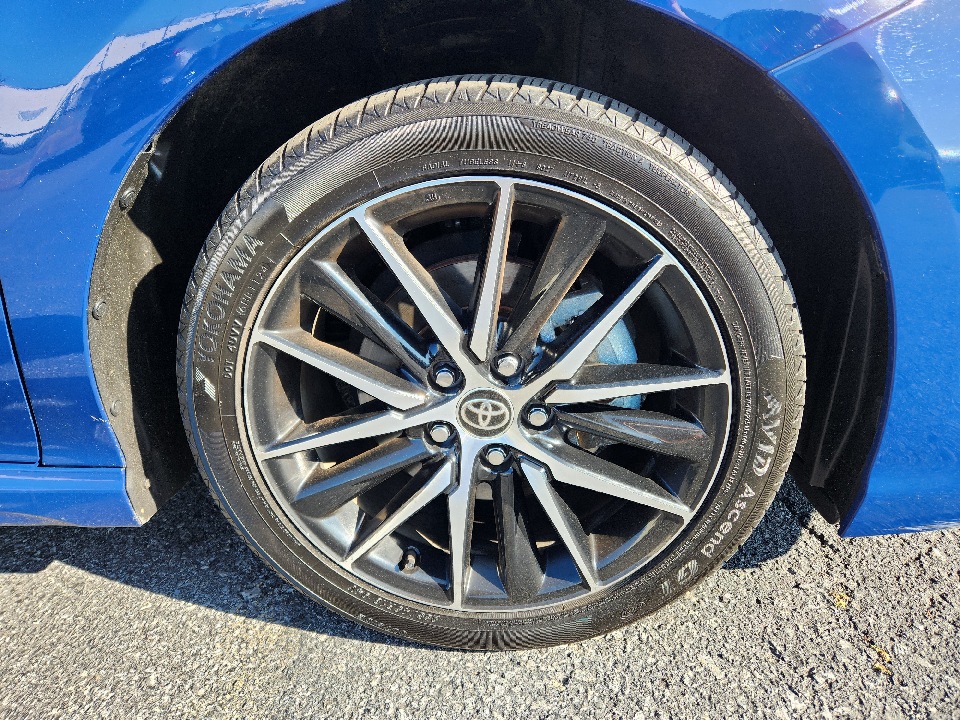 Used 2024 Toyota Camry SE FWD image 7