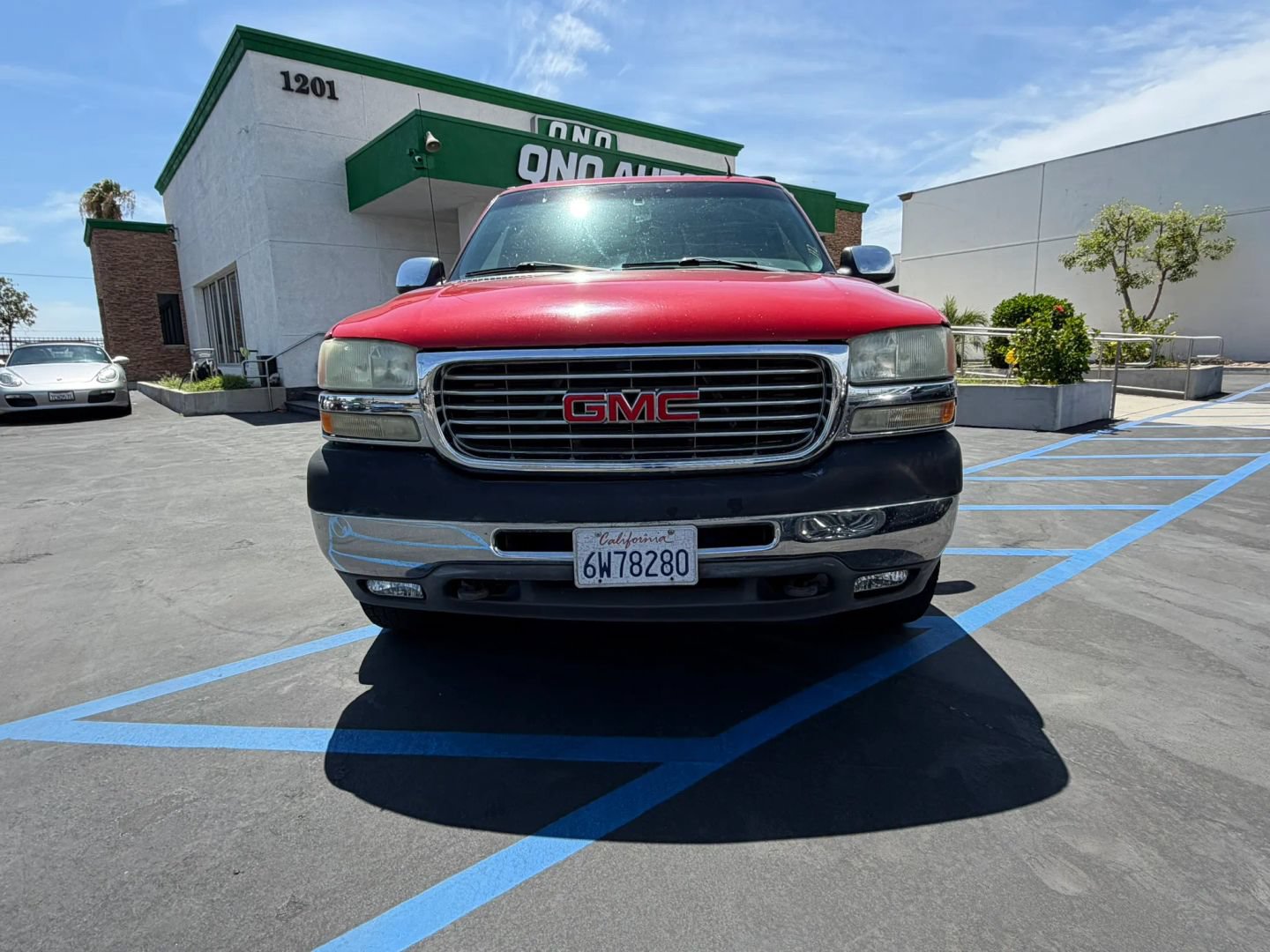 Used 2002 GMC Sierra 2500 2WD Extended Cab HD w/ SLT Marketing Option Pkg image 2