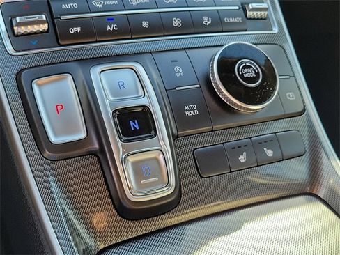 Used 2023 Hyundai Santa Fe SEL image 12